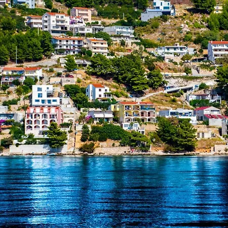 Apartmán Lile By The Sea, Zavode Celina