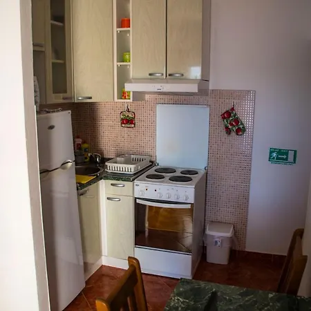 Appartamento Lile By The Sea, Zavode *
