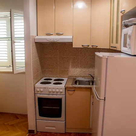 Apartmán Lile By The Sea, Zavode Celina